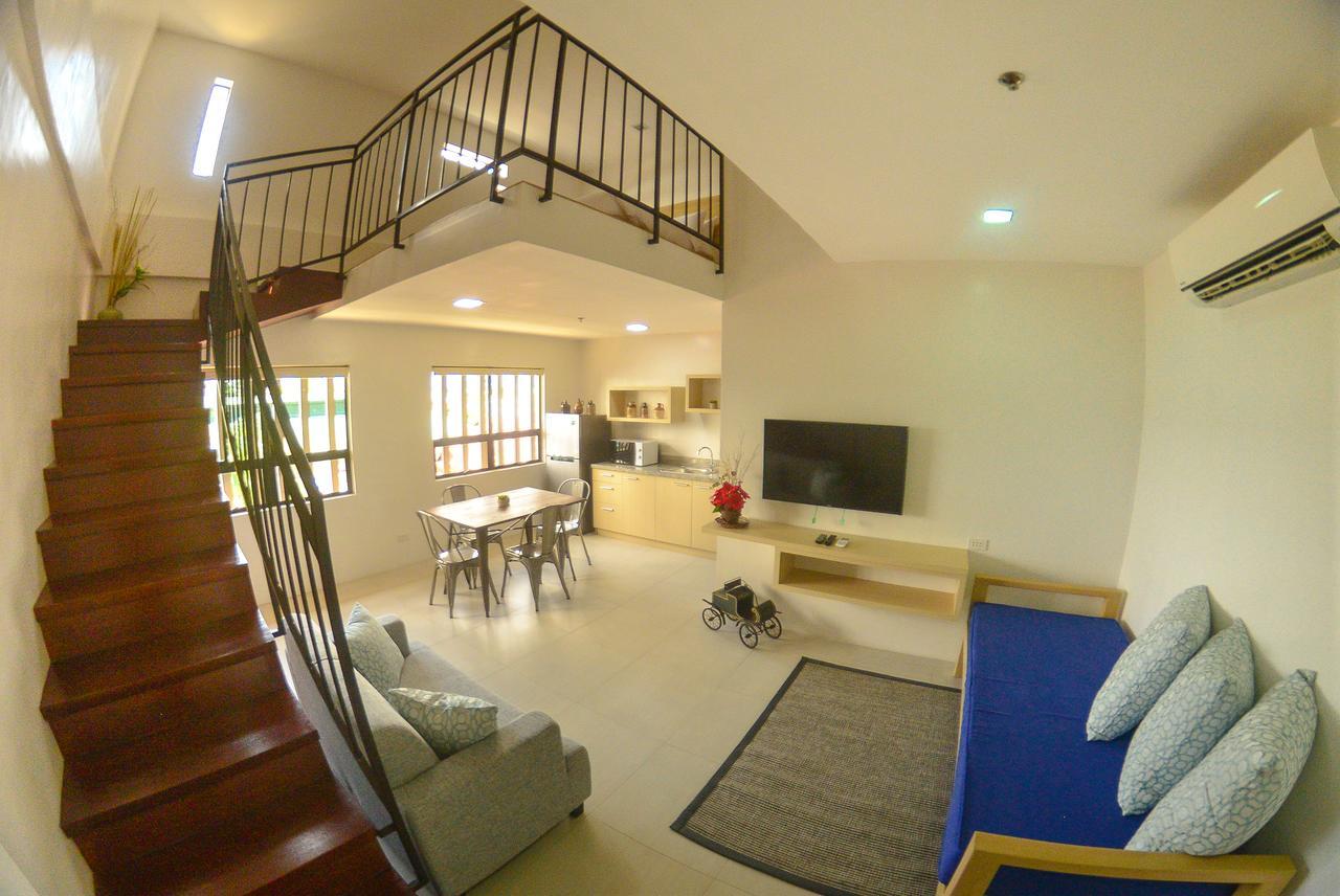 Felix Residences Cebu Esterno foto
